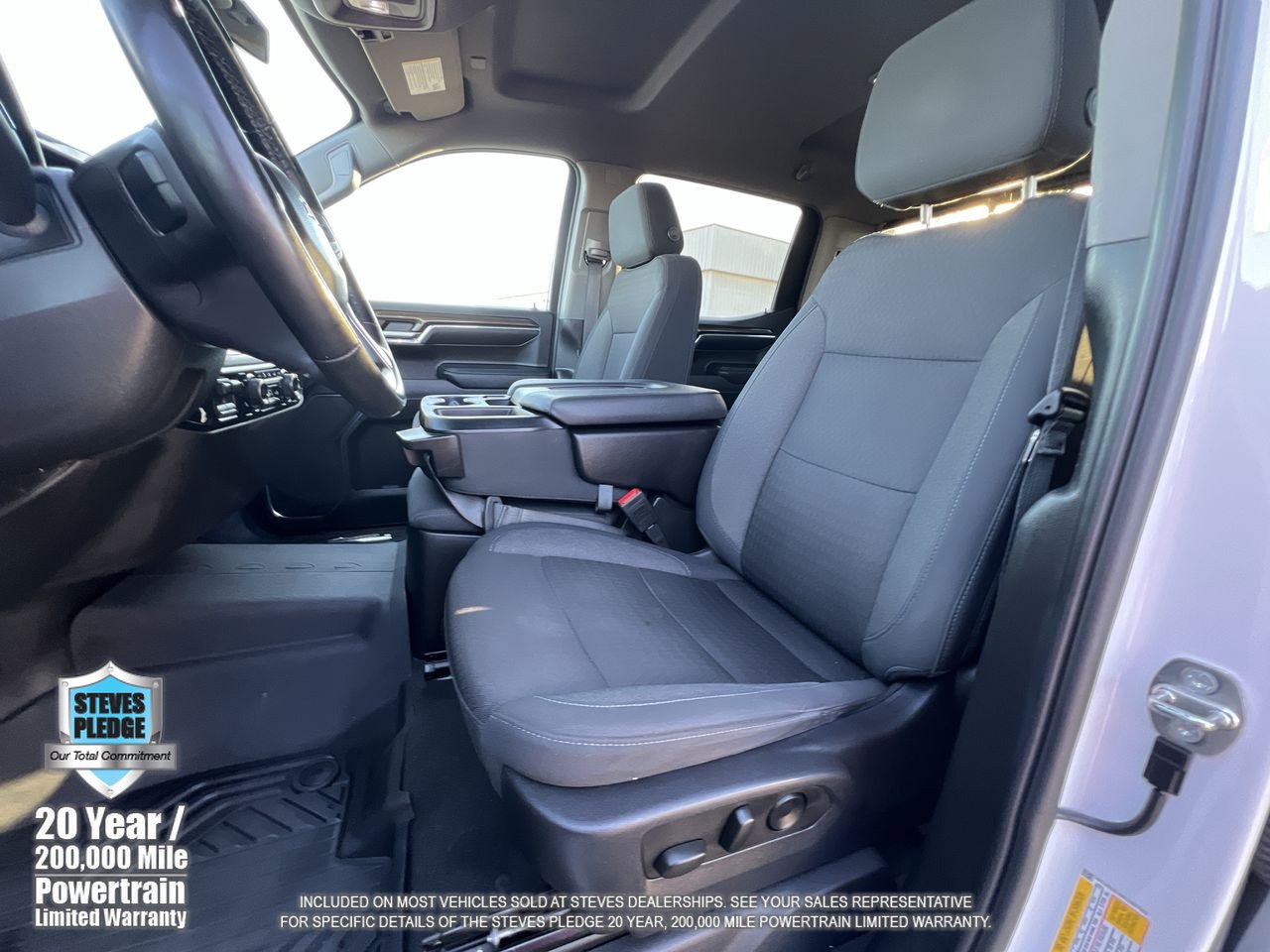 Used 2024 Chevrolet Silverado 1500 LT AWD/4WD image 22