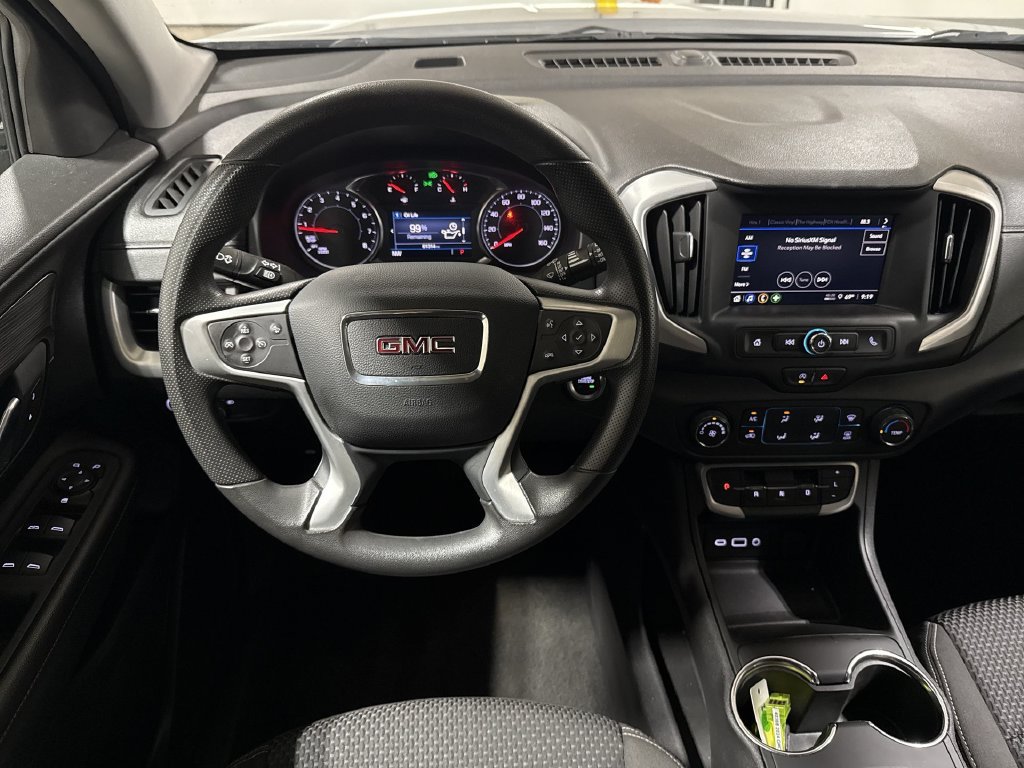 Used 2024 GMC Terrain SLE AWD/4WD image 11