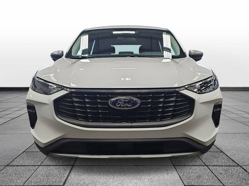 Used 2023 Ford Escape Active w/ Cold Weather Package image 2