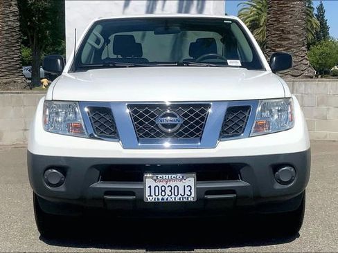 Used 2019 Nissan Frontier S RWD image 3