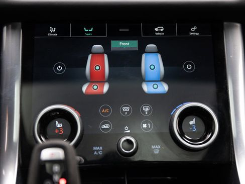 Used 2020 Land Rover Range Rover Sport HST image 16