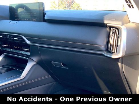 Used 2025 MAZDA CX-90 3.3 Turbo w/ Preferred Package image 17