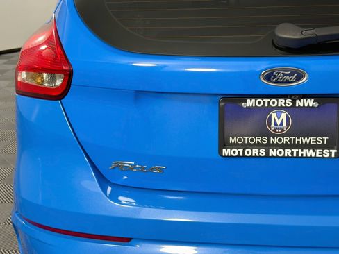 Used 2017 Ford Focus RS AWD/4WD image 22