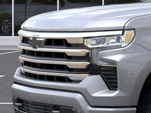 New 2026 Chevrolet Silverado 1500 High Country w/ Technology Package AWD/4WD image 13