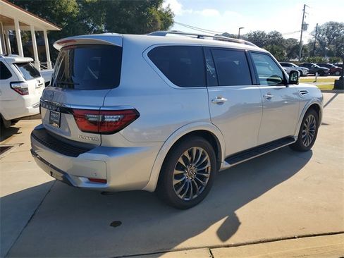 Used 2023 Nissan Armada Platinum w/ Captain's Chairs Package image 9