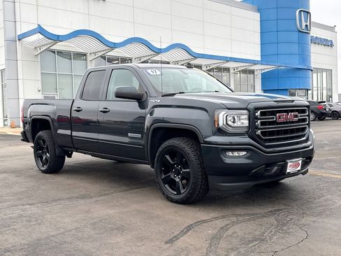 Used 2017 GMC Sierra 1500 4x4 Double Cab w/ Elevation Edition image 3