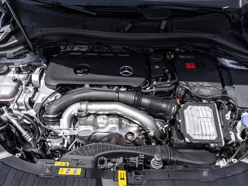 New 2026 Mercedes-Benz GLA 250 4MATIC image 27