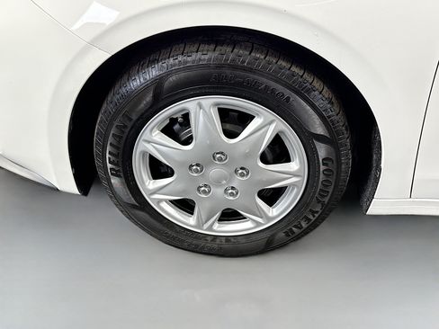 Used 2020 Kia Forte Sedan FWD image 37