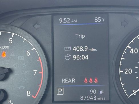 Used 2024 Nissan Altima 2.5 S FWD image 20