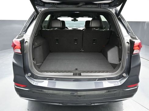 Used 2022 Chevrolet Equinox RS image 9
