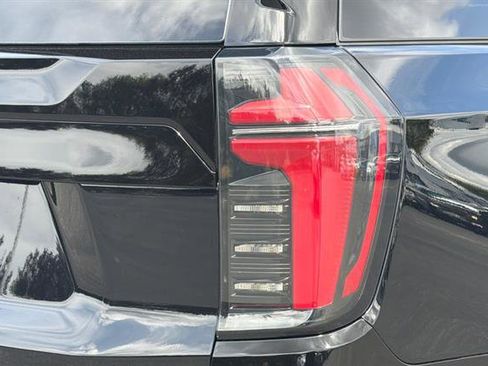 New 2026 Chevrolet Tahoe Z71 w/ Sun And Tow Package AWD/4WD image 34