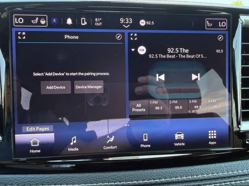 Used 2024 Chrysler Pacifica Touring FWD image 38