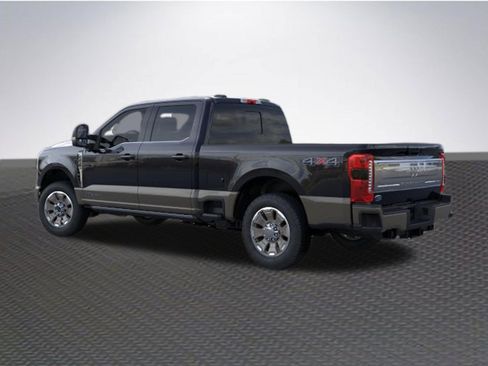 New 2026 Ford F250 4x4 Crew Cab Super Duty image 4