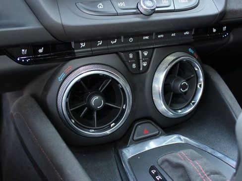 Used 2021 Chevrolet Camaro ZL1 image 26