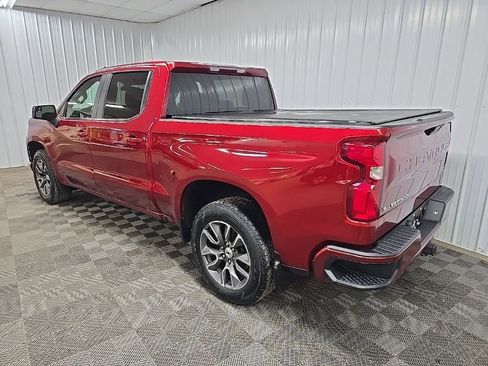 Used 2022 Chevrolet Silverado 1500 RST AWD/4WD image 9