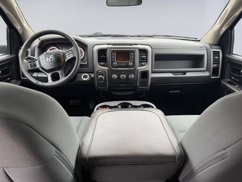 Used 2018 RAM 1500 Express image 12