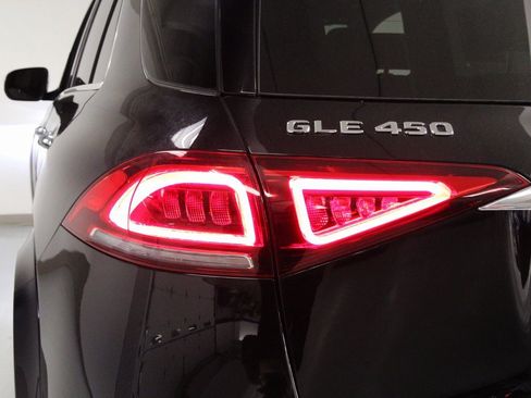 Certified 2023 Mercedes-Benz GLE 450 GLE 450 image 11