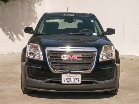 Used 2016 GMC Terrain SLE image 2