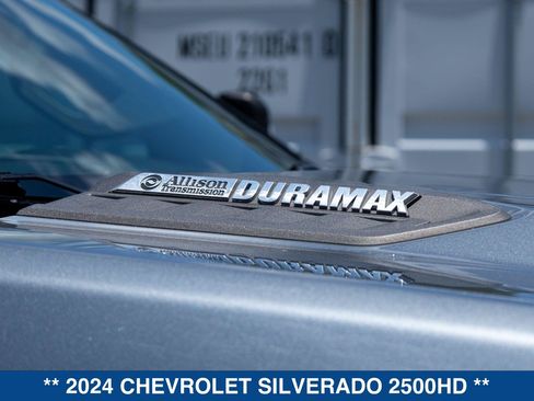 Used 2024 Chevrolet Silverado 2500 Custom w/ Custom Value Package AWD/4WD image 14
