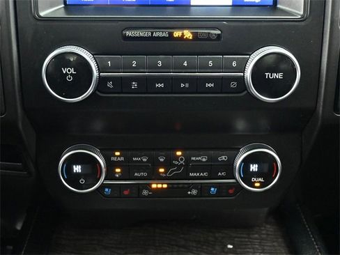 Used 2021 Ford Expedition Limited image 37