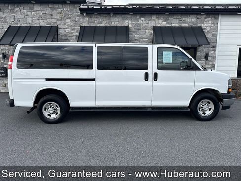 Used 2023 Chevrolet Express 3500 LT w/ LT Preferred Equipment Group image 8
