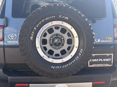Used 2014 Toyota FJ Cruiser 4WD w/ Trail Teams Ultimate Edition image 15