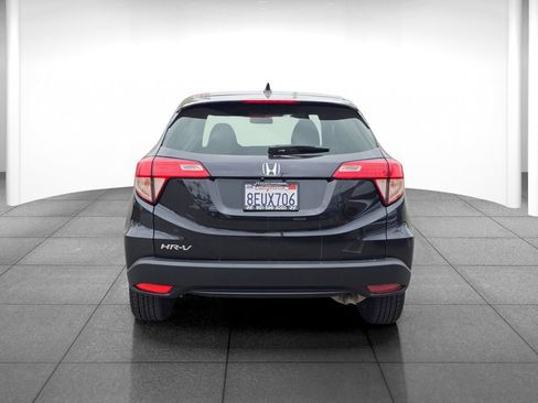 Used 2018 Honda HR-V EX image 5