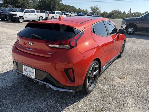 Used 2020 Hyundai Veloster Turbo FWD image 6