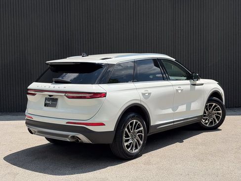 Certified 2020 Lincoln Corsair AWD w/ Equipment Group 101A image 7