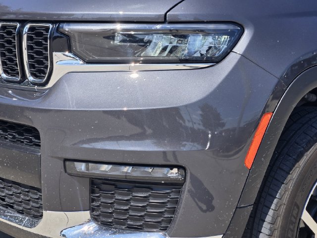 Used 2024 Jeep Grand Cherokee L Limited w/ Trailer Tow Package AWD/4WD image 5