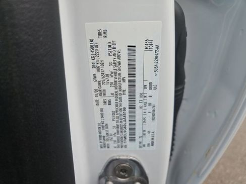 Used 2020 Ford Escape SE image 33