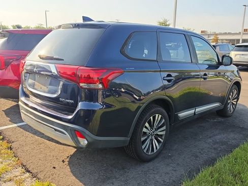Used 2019 Mitsubishi Outlander ES FWD image 6