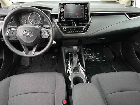Certified 2021 Toyota Corolla LE FWD image 12