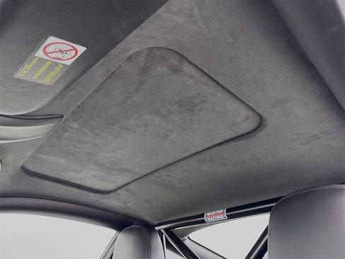 Used 2005 Porsche 911 Carrera S image 19