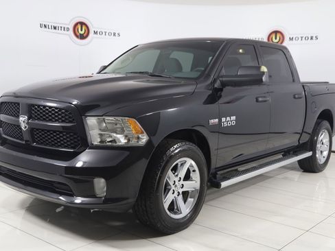 Used 2018 RAM 1500 Express AWD/4WD image 5