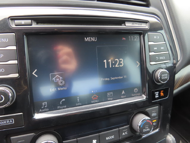 Used 2016 Nissan Maxima Platinum FWD image 26