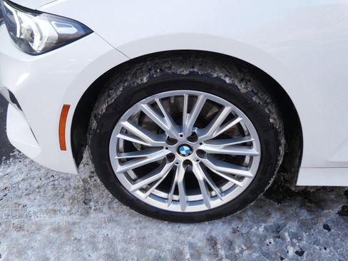 Used 2023 BMW 330i xDrive Sedan image 9