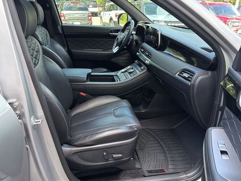 Used 2022 Hyundai Palisade Calligraphy w/ Cargo Package FWD image 13