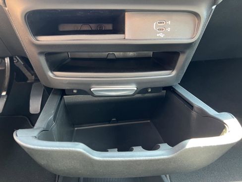 New 2026 Chrysler Pacifica Select image 26