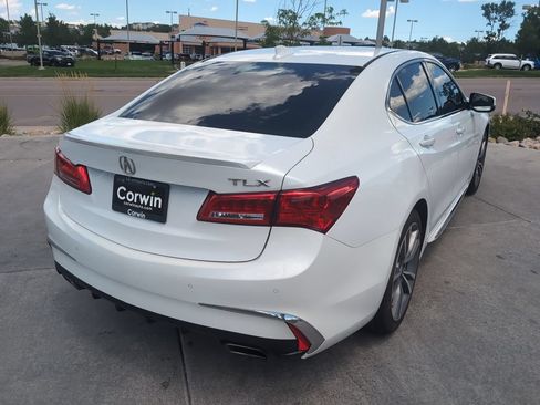 Used 2019 Acura TLX V6 w/ Advance Package FWD image 9