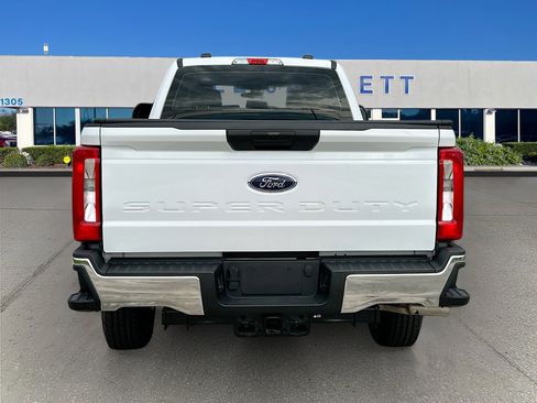 Used 2026 Ford F250 XL image 6