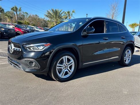 Used 2023 Mercedes-Benz GLA 250 w/ Premium Package image 2