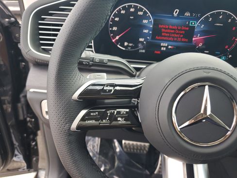 Certified 2026 Mercedes-Benz GLS 450 4MATIC image 34