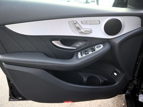 Certified 2022 Mercedes-Benz GLC 300 image 16