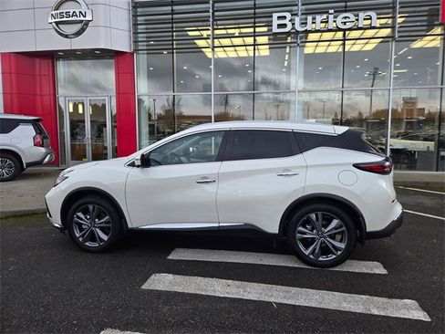 Used 2024 Nissan Murano Platinum w/ Cargo Package image 11