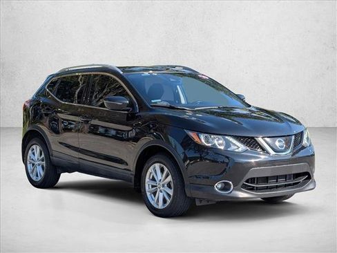 Used 2019 Nissan Rogue Sport SV w/ All-Weather Package image 3