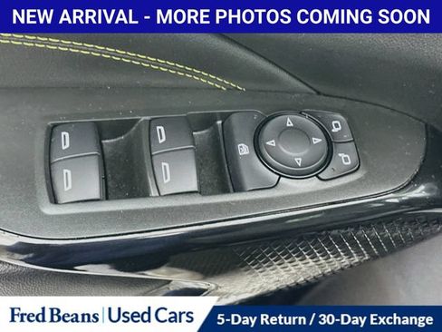 Used 2025 Chevrolet Trax LT w/ Driver Confidence Package FWD image 23