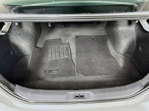 Used 2020 Nissan Altima 2.5 SL FWD image 34