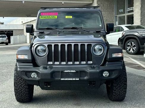 Used 2019 Jeep Wrangler Sport AWD/4WD image 9