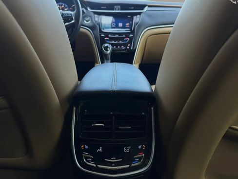 Used 2013 Cadillac XTS Premium FWD image 36